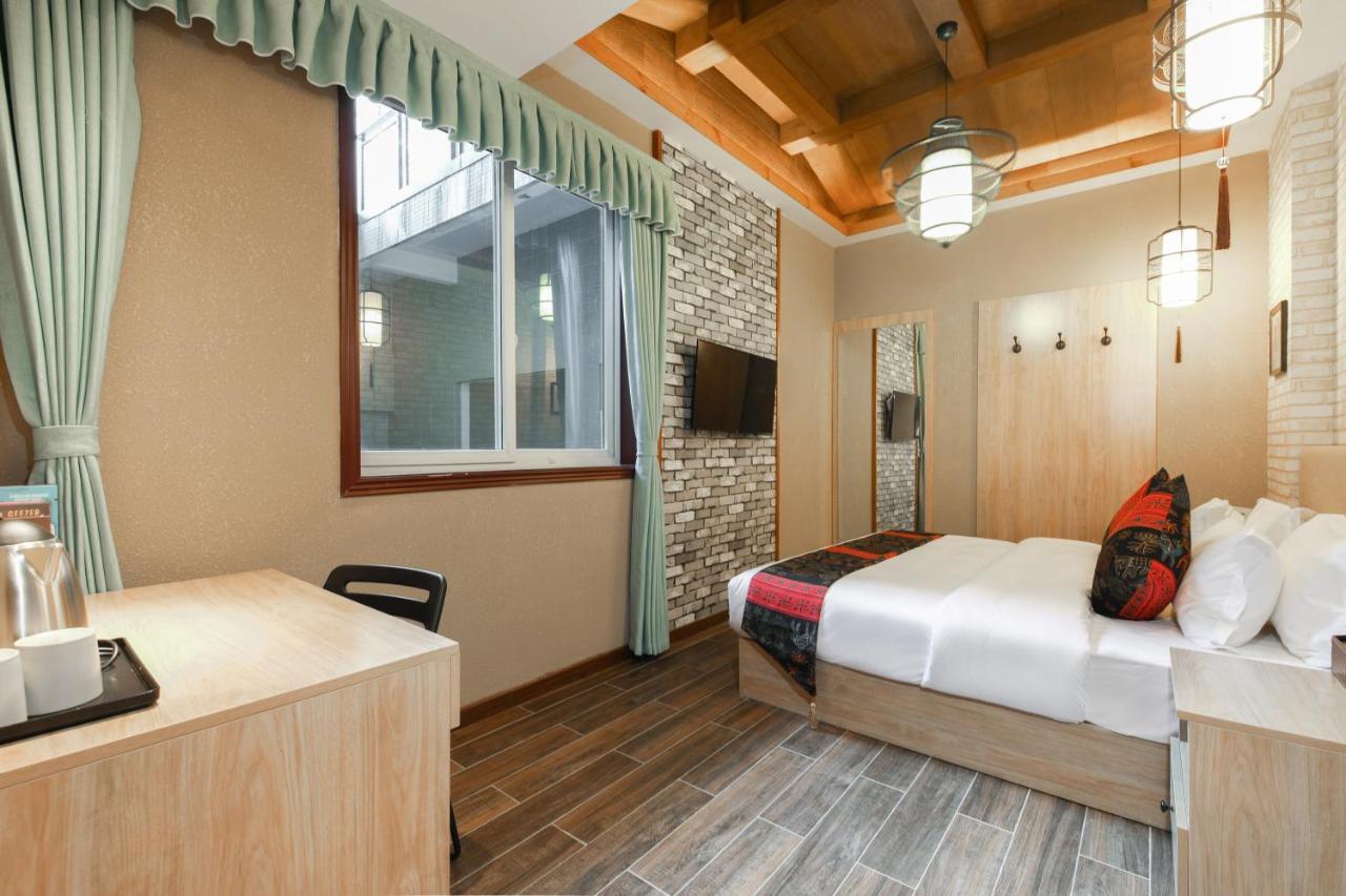 Zou Qu Ye Travel Hotel Çongçing Dış mekan fotoğraf